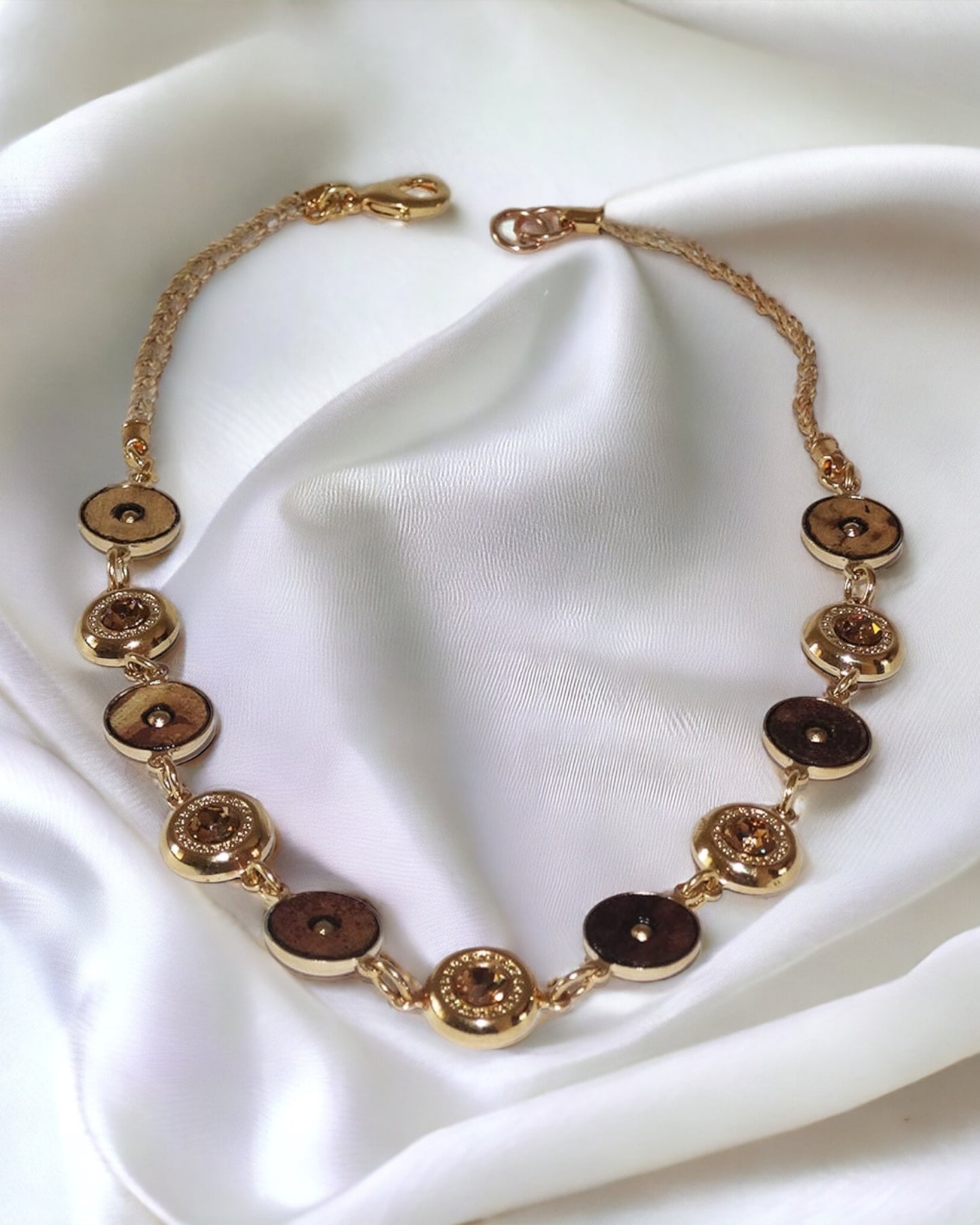 Betel Necklace